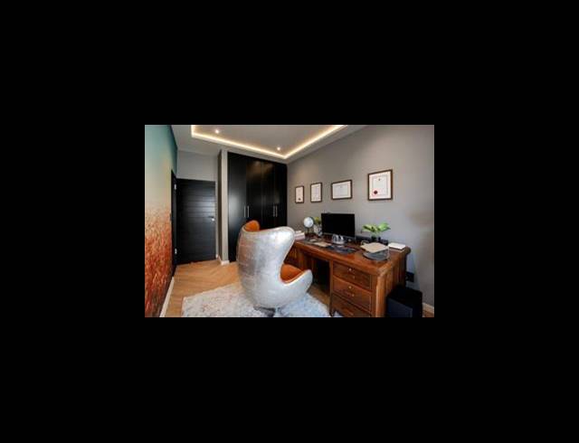 4 BEDROOM FREEHOLD FOR SALE IN SAGEWOOD